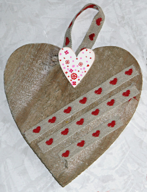 Lavoretti: cuori shabby