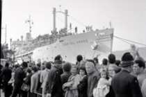 Nave in partenza per l'Australia