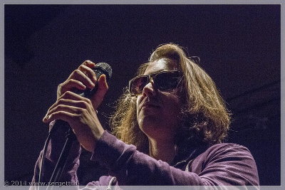 Voce solista degli Hover