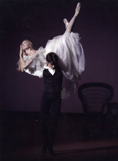 Danza: Eleonora Abbagnato & Benjamin Pech in Dama delle Camelie (white)