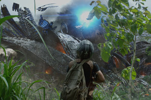 Una scena del film Beyond Skyline