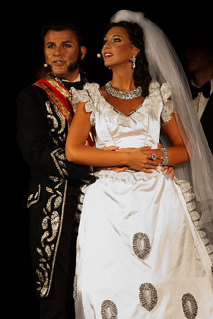 Una scena di Maximilian: Il Principe di Miramare