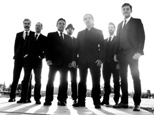 Orkestra Mendoza band