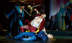 Una scena del musical Romeo e Giulietta