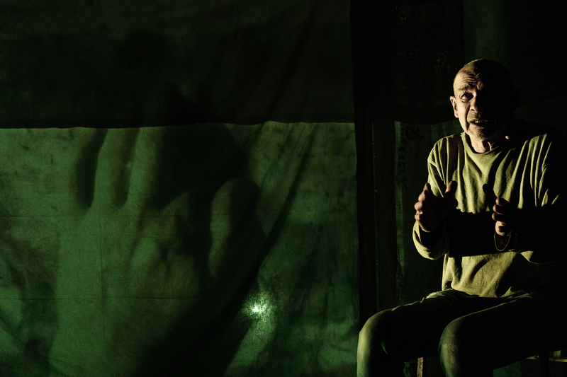 Silvio Castiglioni nello spettacolo teatrale La lucina