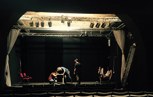 Spettacolo noi non siamo barbari, di Philipp Löhle