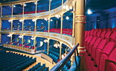 Interni del teatro Rossetti di Trieste (Stabile del Friuli Venezia Giulia)